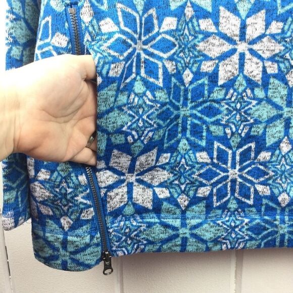 Talbots Snowflake Pullover Blue Snowflake Fleece Hoodie, Size Small - Picture 5 of 10